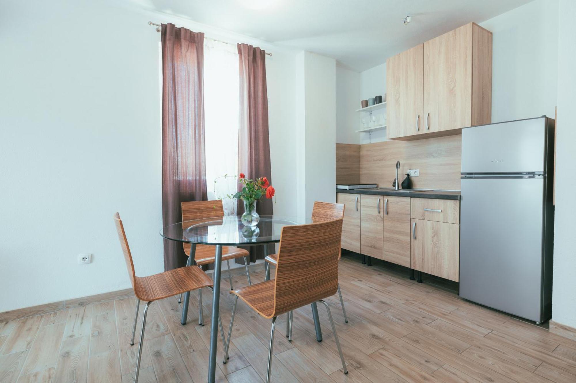 Apartments Marusic Makarská Pokoj fotografie